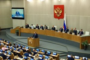 Videos: Lavrov-aktuelle Duma-Rede / plus Morris: setzt die Ukraine chemische Waffen ein?