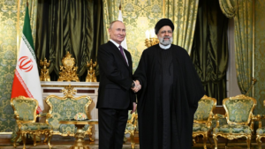 Moskau/Putin empfängt: Großer Bahnhof für den Iran-Präsidenten/ Themen +mehr