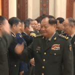 Video über ein Führungs-Treffen der China-Volksarmee/ aussagekräftige Bildersprache